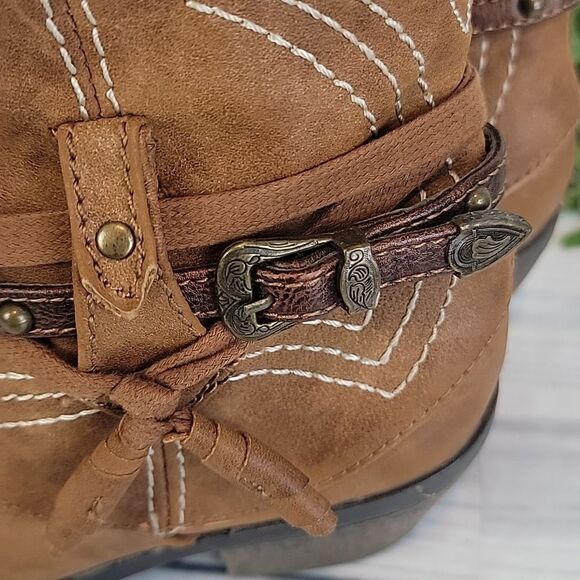 Faded Glory western inspired bootie Size 6 - Picture 5 of 12